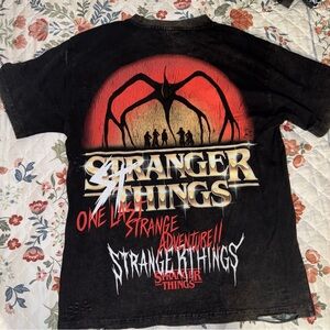 Netflix x Stranger Things Adventure Ripped Demogorgon Mind Flayer T-Shirt Pacsun